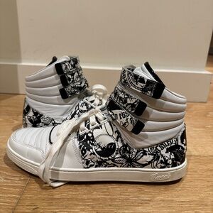 Gucci Grafitti 216202 HighTop Sneakers w Welcro Straps